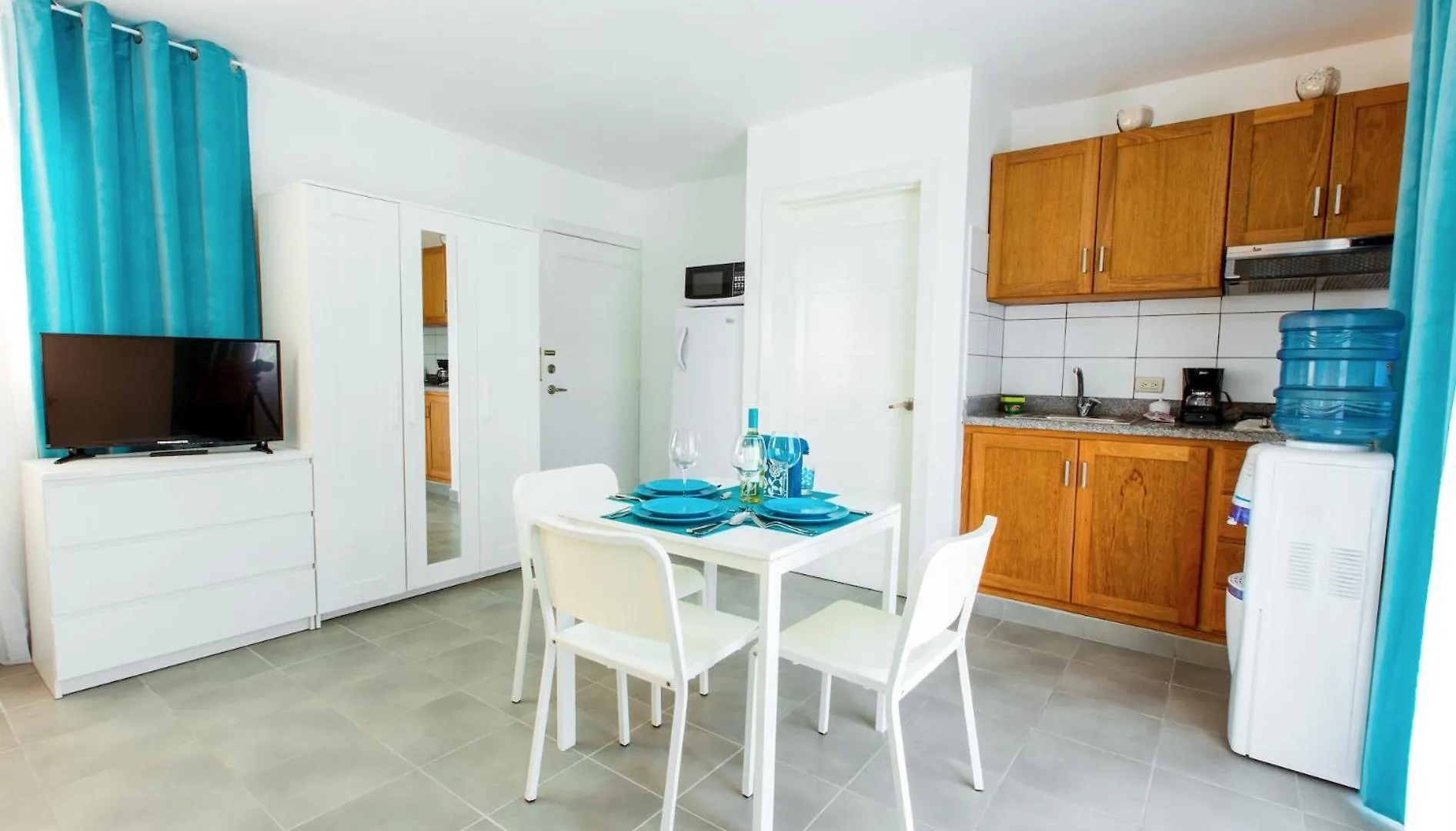 Отель Fiesta Sol Caribe Playa Los Corales Пунта-Кана 5*,